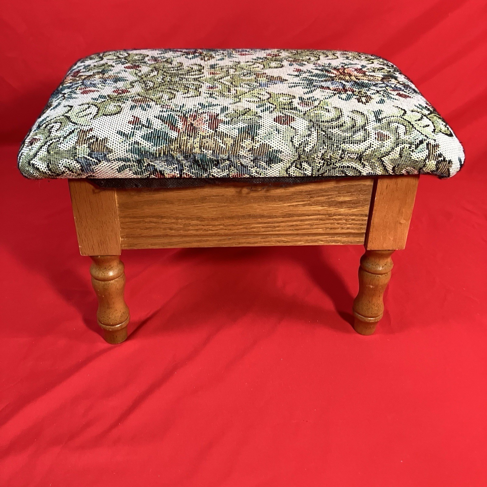 Decorative French Country Footstool / Floral Tapestry / Oak / Removable Legs