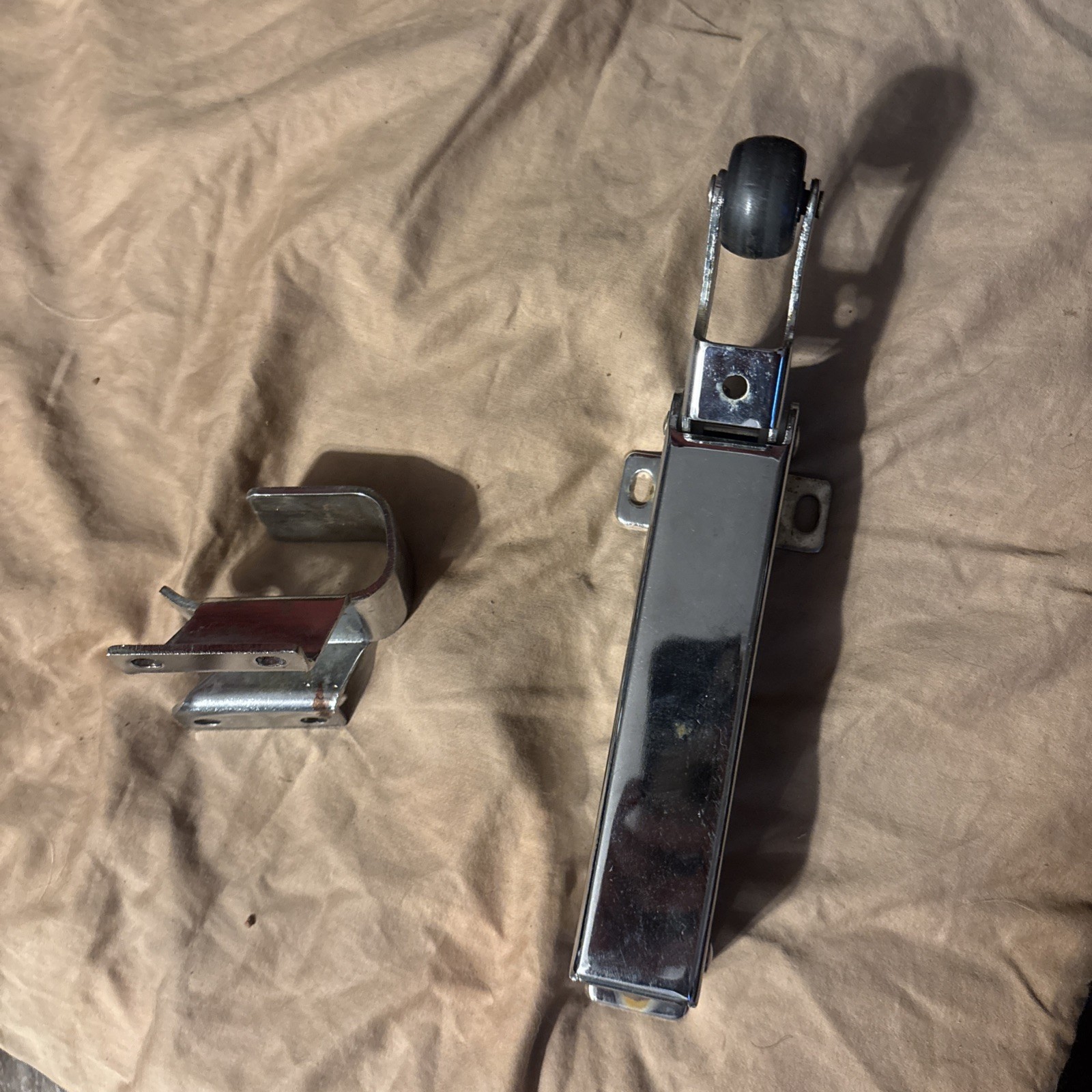 Walk-in Cooler  door Closer