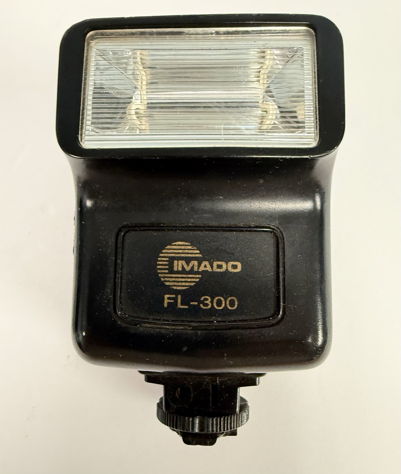 Vivitar 2800 Auto Thyristor Electronic Flash With Filters And Packaging.