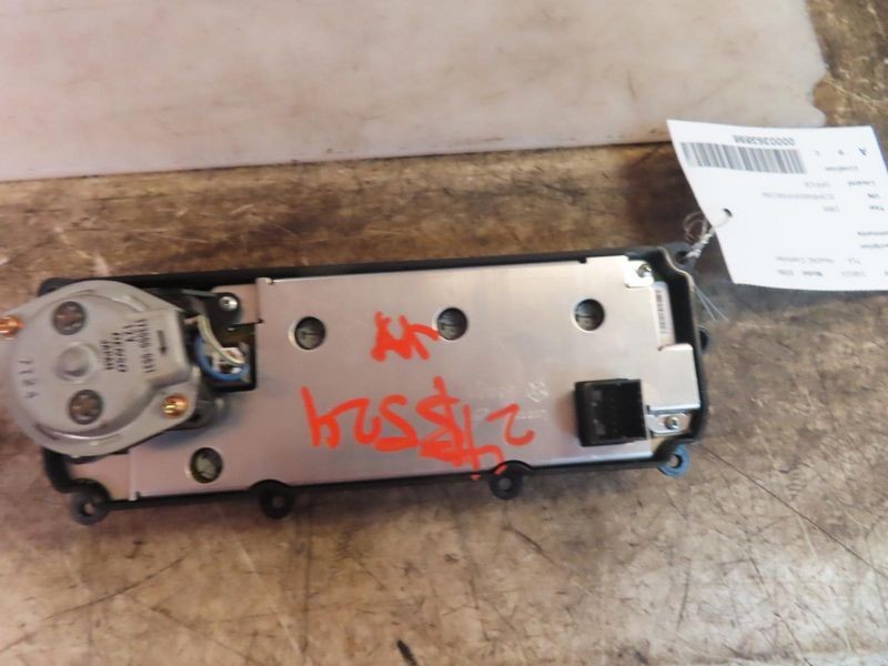 1998-2004 Chrysler Concorde AC Heater Climate Control Temperature OEM Working