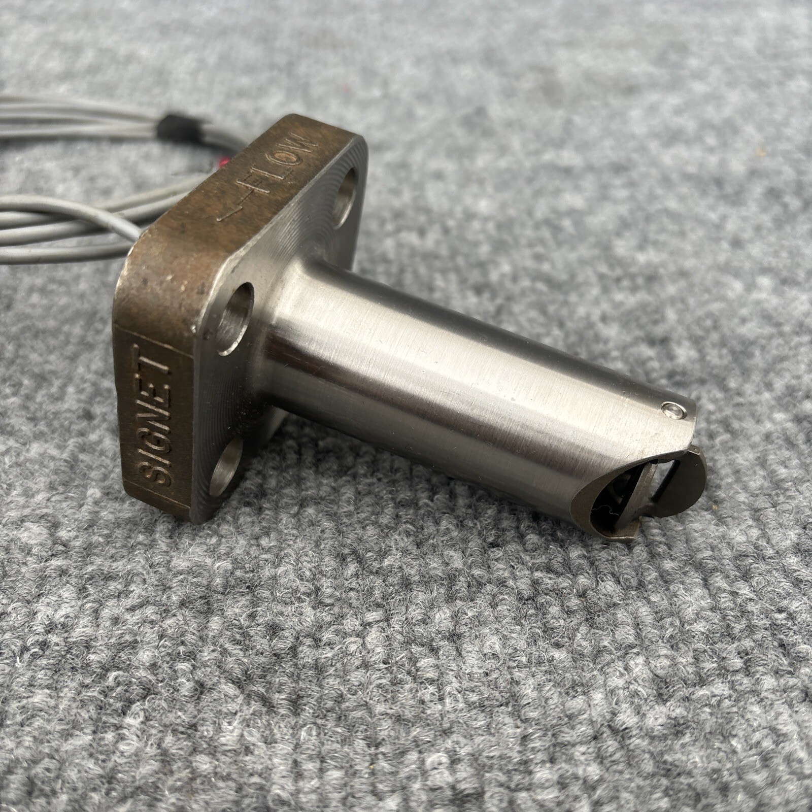 GF Signet P525-2 Metalex Paddlewheel Flow Sensor Used