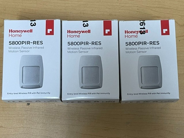 3 PACK 5800PIR-RES ADEMCO HONEYWELL WIRELESS MOTION DETECTOR 80LB PET IMMUNE NEW