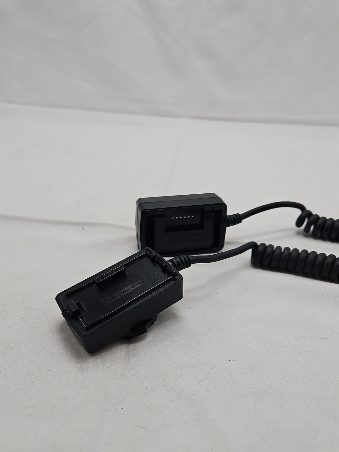 Vivitar DSC-1 Dedicated Sensor Cord Flash Unit Off Camera Connector Extension.