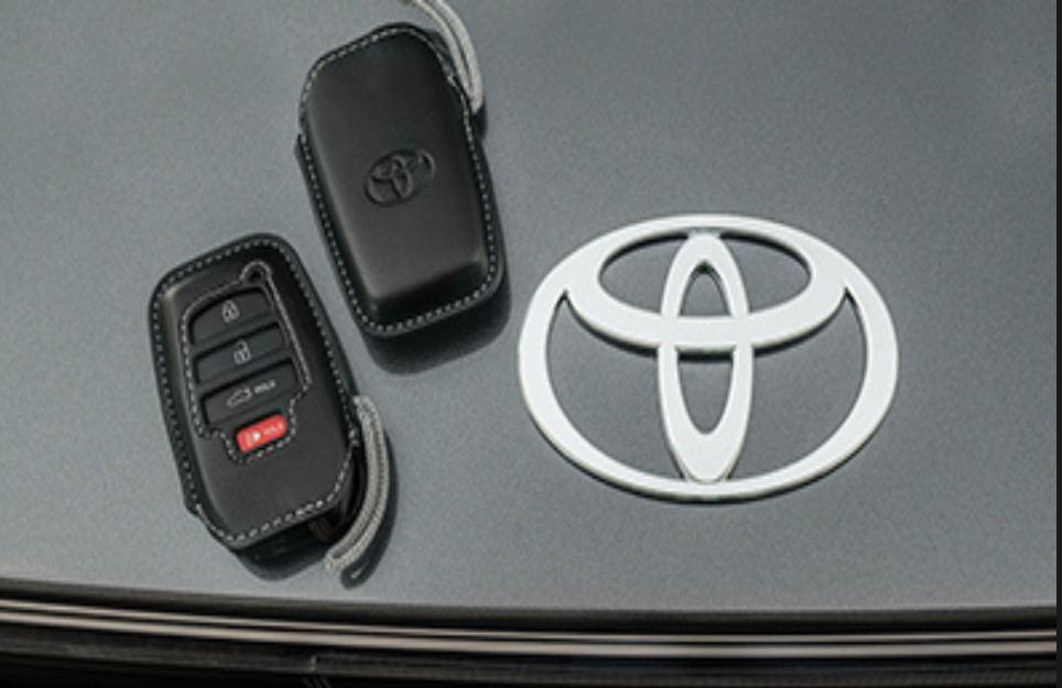 PT4203023050 2024 Toyota Crown Signia Prius Prime Land Cruiser Key Glove Set