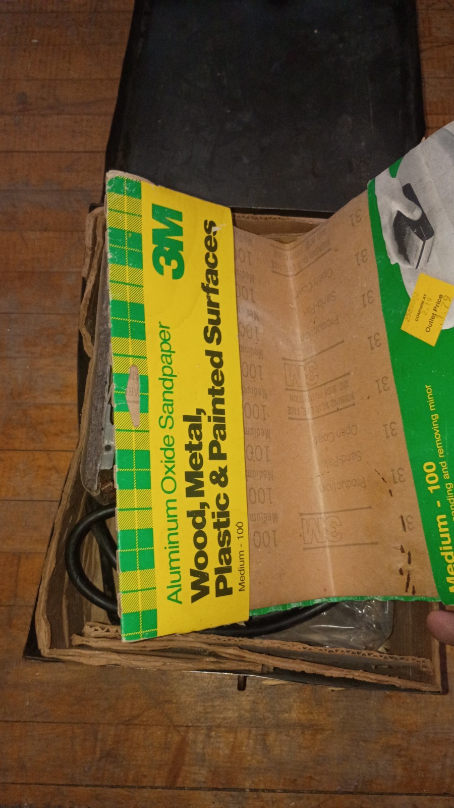 Electric sander