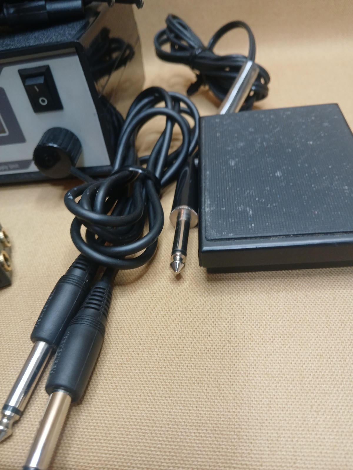 Worldwide Cyclone 360 variable voltage tattoo power supply unit. With. Tested