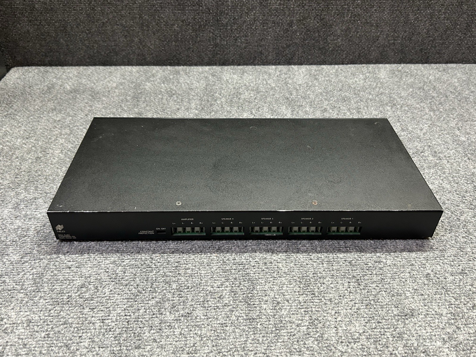 NILES SVL-4 SPEAKER SELECTION VOLUME CONTROL SYSTEM SPEAKER 1-4 AMPLIFIER