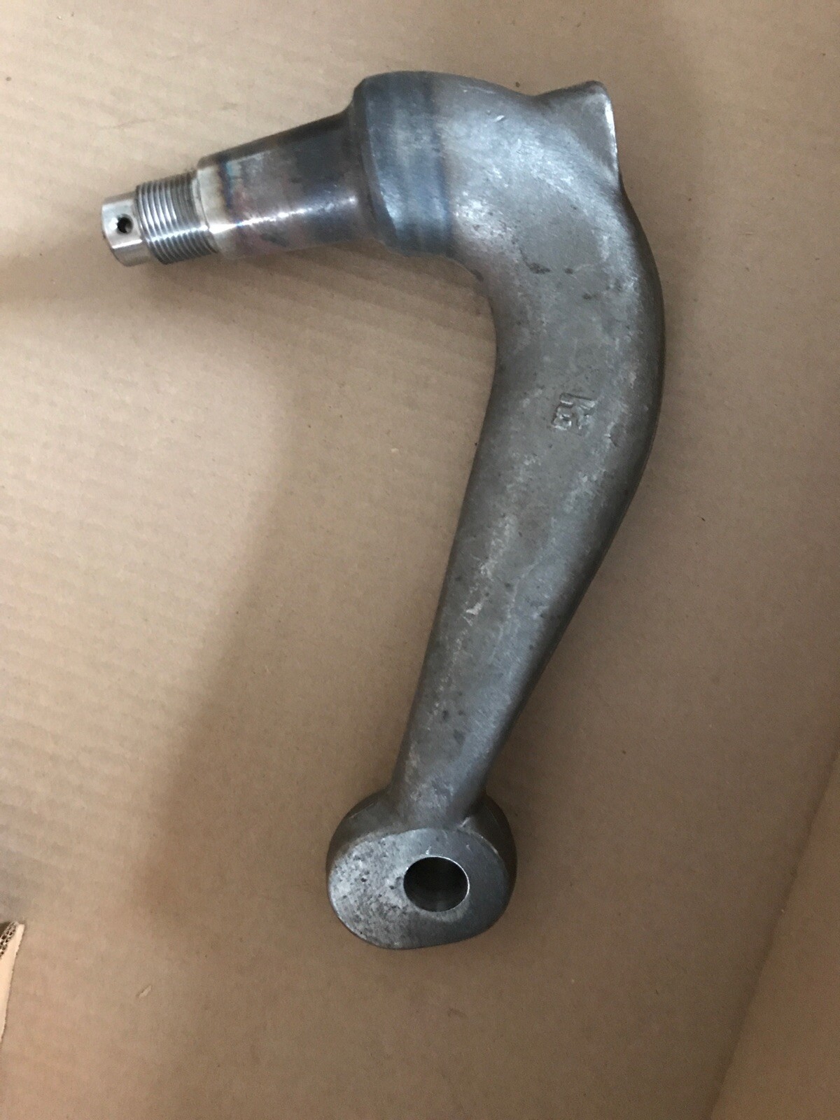 1664043C1 New OEM International Steering Gear Arm