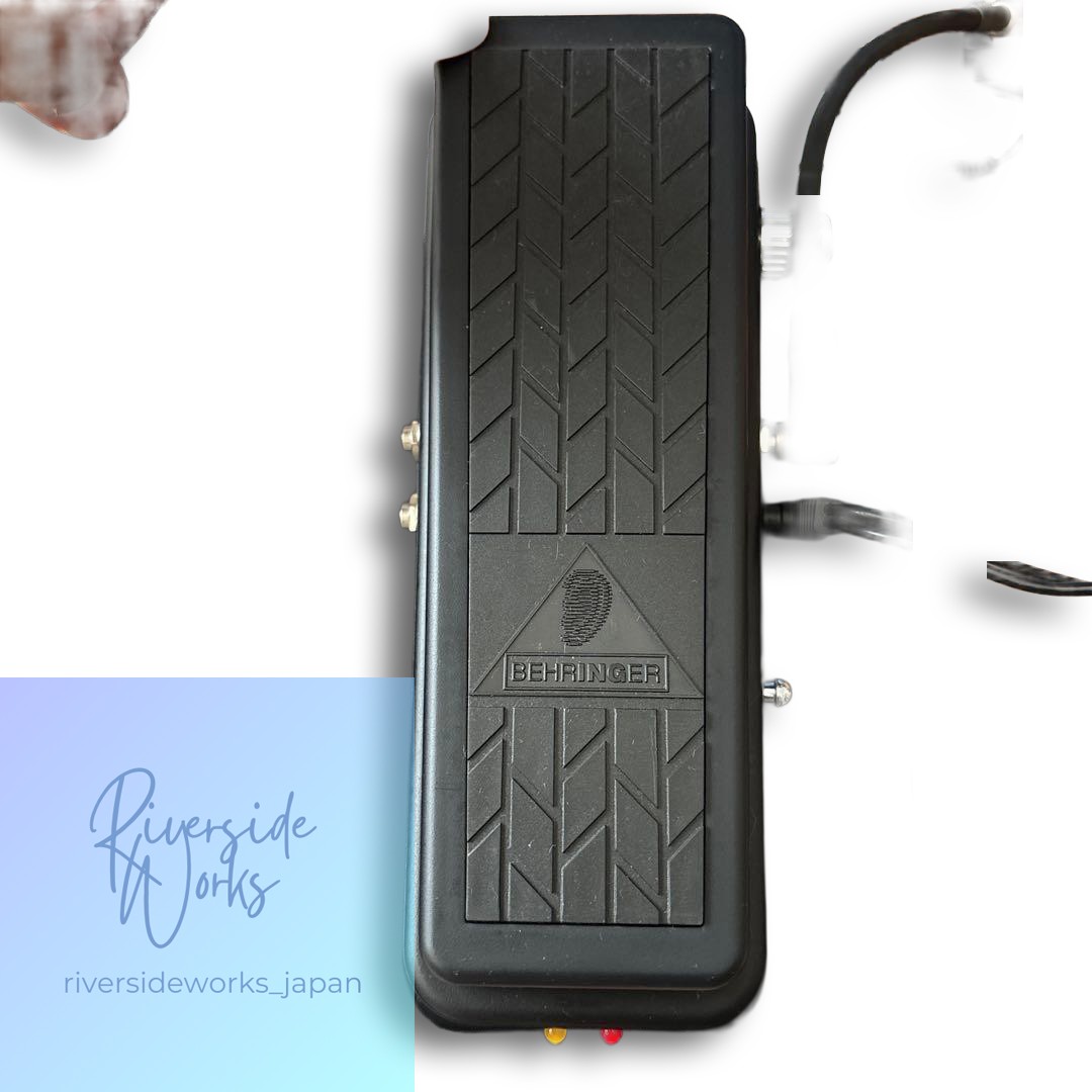 BEHRINGER Wah Pedal HELLBABE Effect Pedal Tested