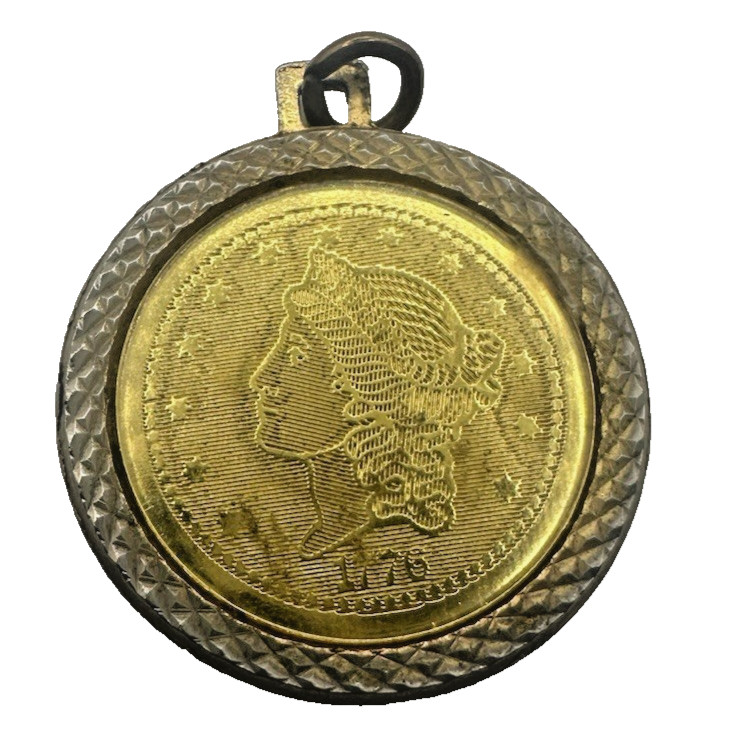 Vintage Bicentennial 1776 Twenty D Coin Necklace Pendant Medallion Gold Tone