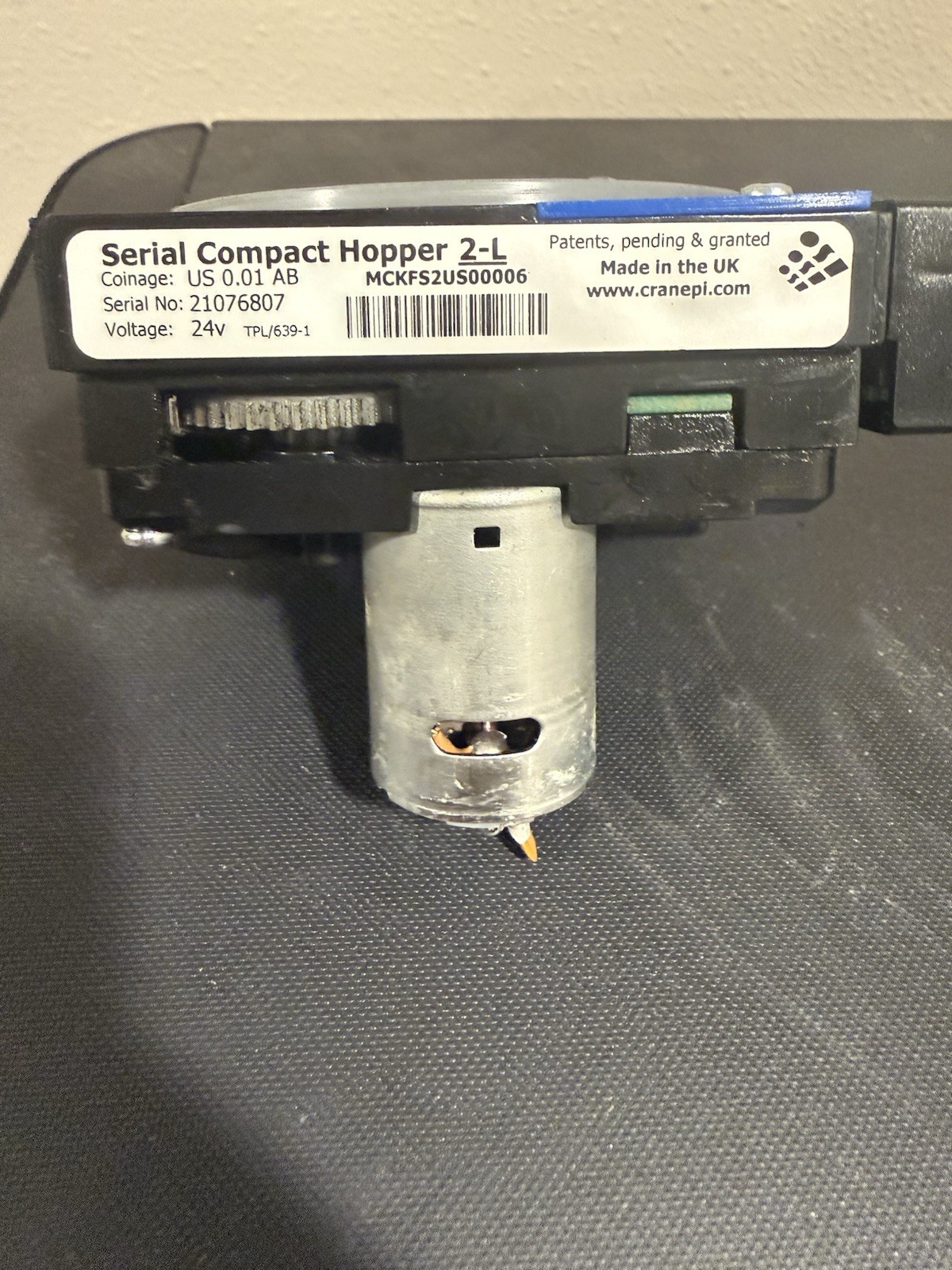 1¢ Serial Compact Hopper 2-L  (Used/Not Tested)
