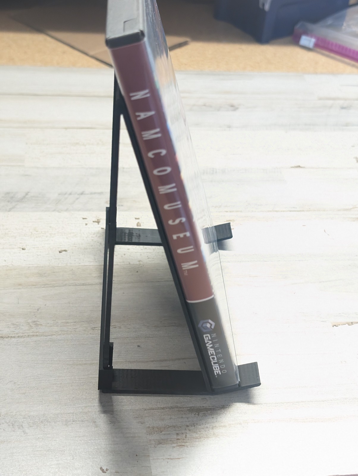 Big Box PC Computer Game Software Display Stand Free Standing Angled - Black