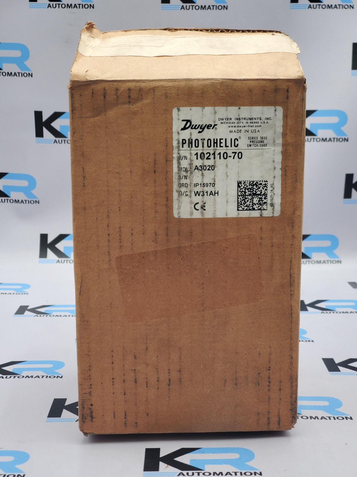 NEW Dwyer 102110-70 Pressure Switch Gauge
