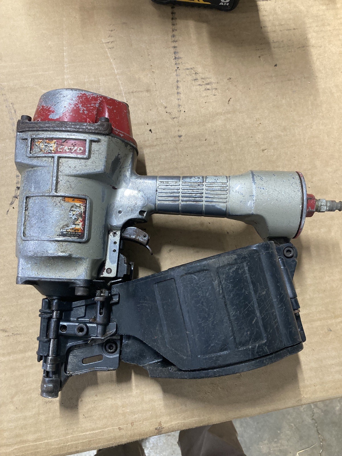 Max CN70 Heavy Duty Coil Nailer Plus Free Shipping