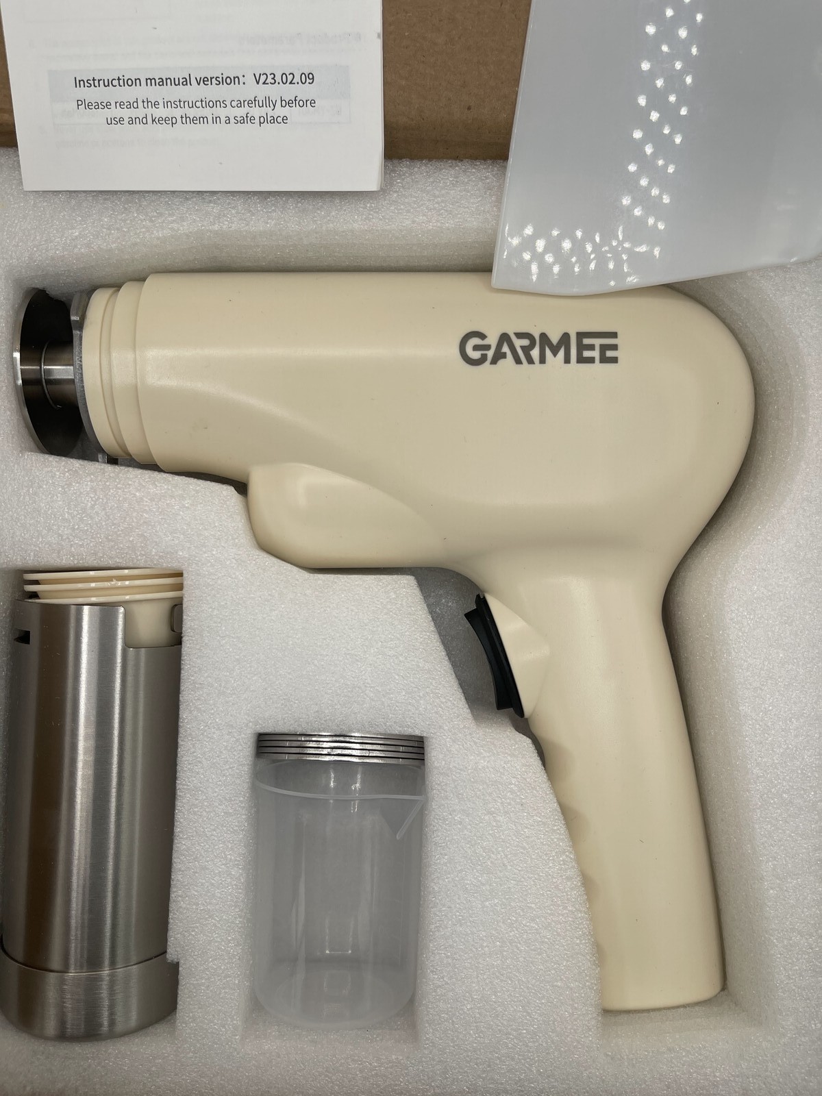 GARMEE Electric Pasta Maker Automatic Noodle Machine 4 Attachments Cordless