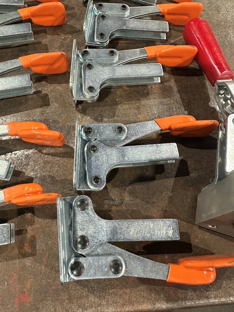 DE-STA-CO / KNU-VISE ASSORTED TOGGLE CLAMPS