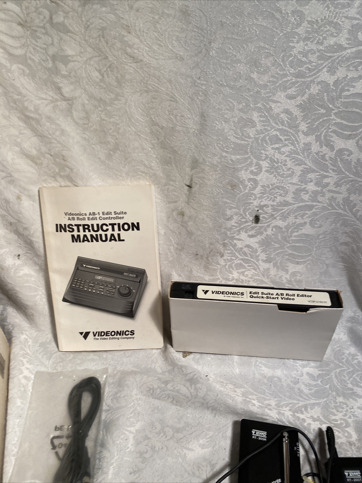 Videonics Edit Suite AB Roll Edit Controller Video Editing Equipment Powers On