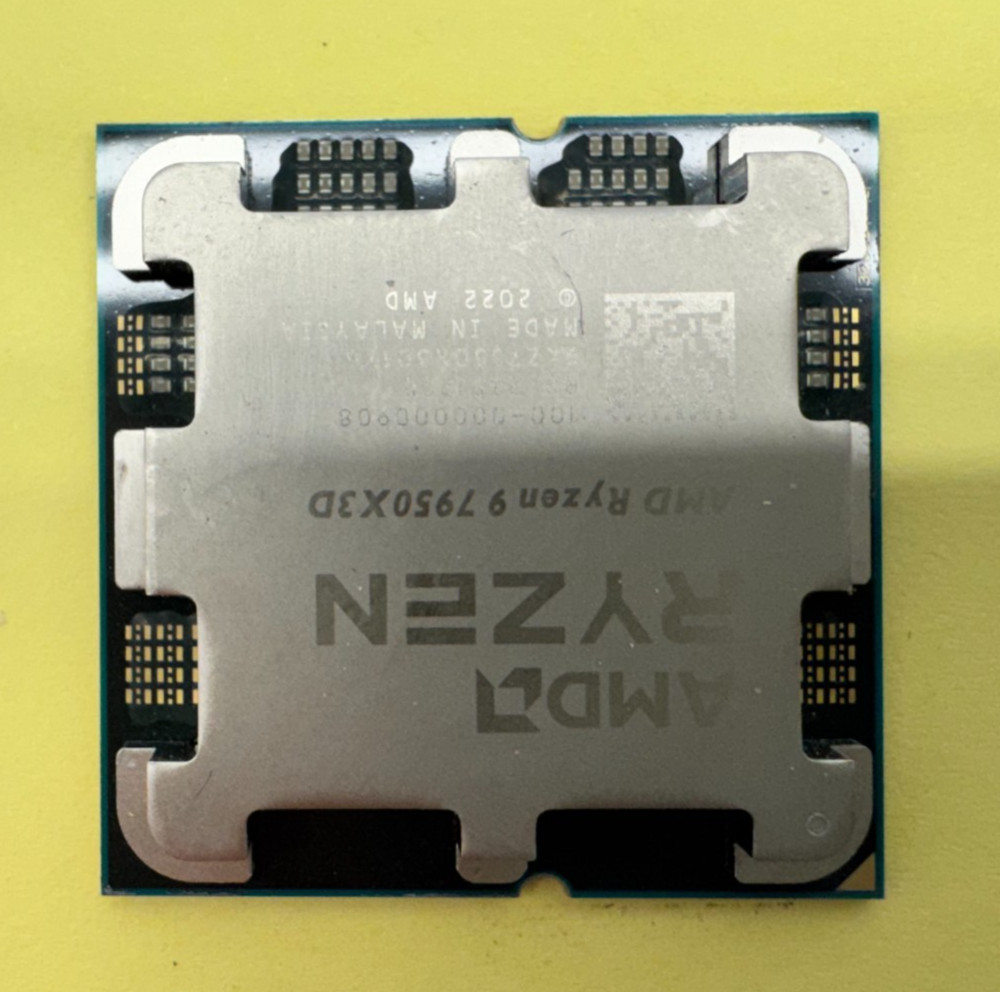 AMD Ryzen 9 7950X3D Desktop Processor 5.7GHz,16-Core Socket AM5