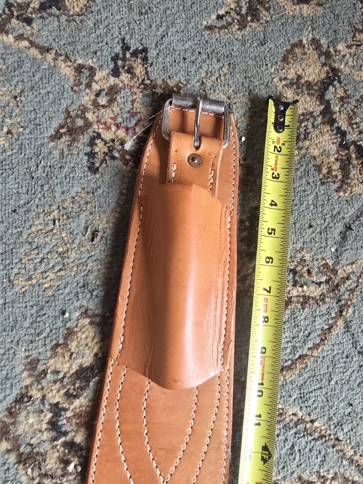 Beautiful Tan Leather Stitched Heavy Duty Western Rear Cinch