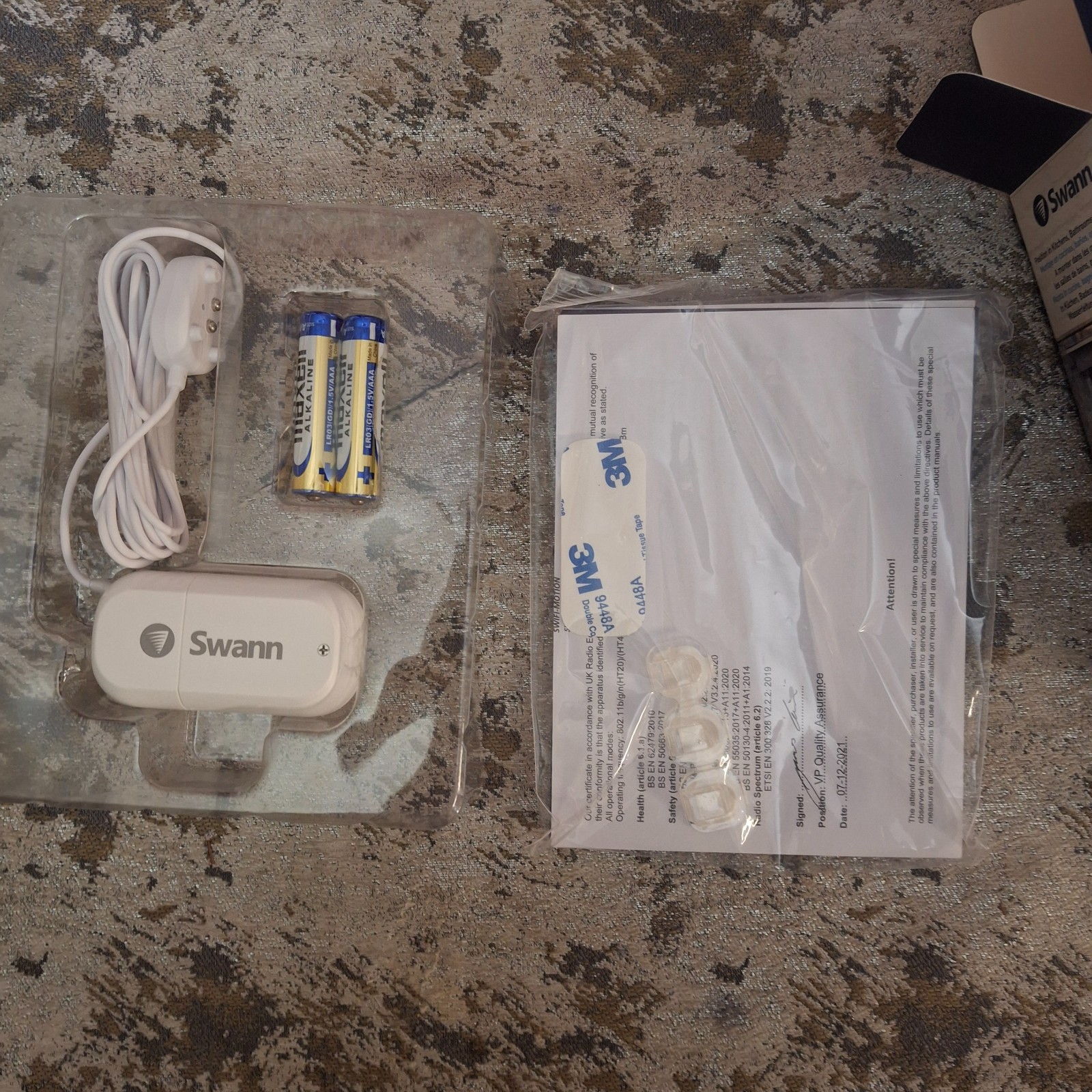 Swann Leak Alert Sensor Model SWIFI-LEAK White Pipe Appliance Leak Detector