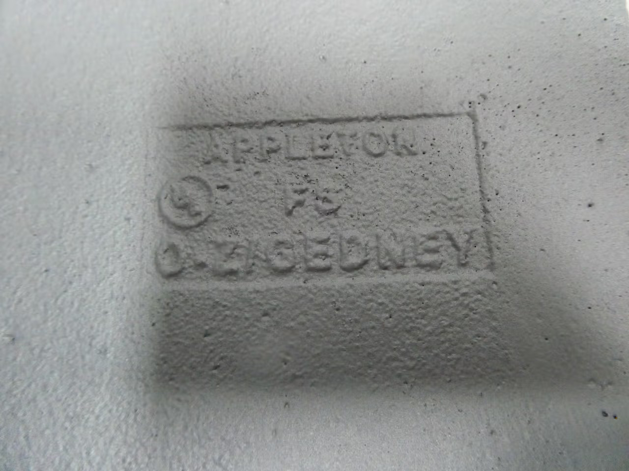 Appleton FS-2G Iron Fdh Cast Devbox