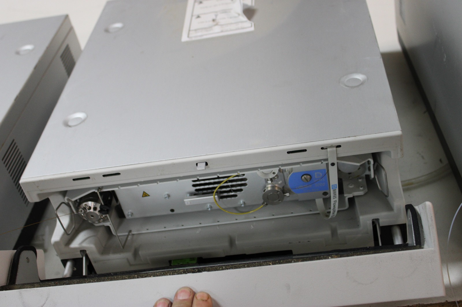 Dionex FLM-3200 UltiMate 3000 Flow Manager