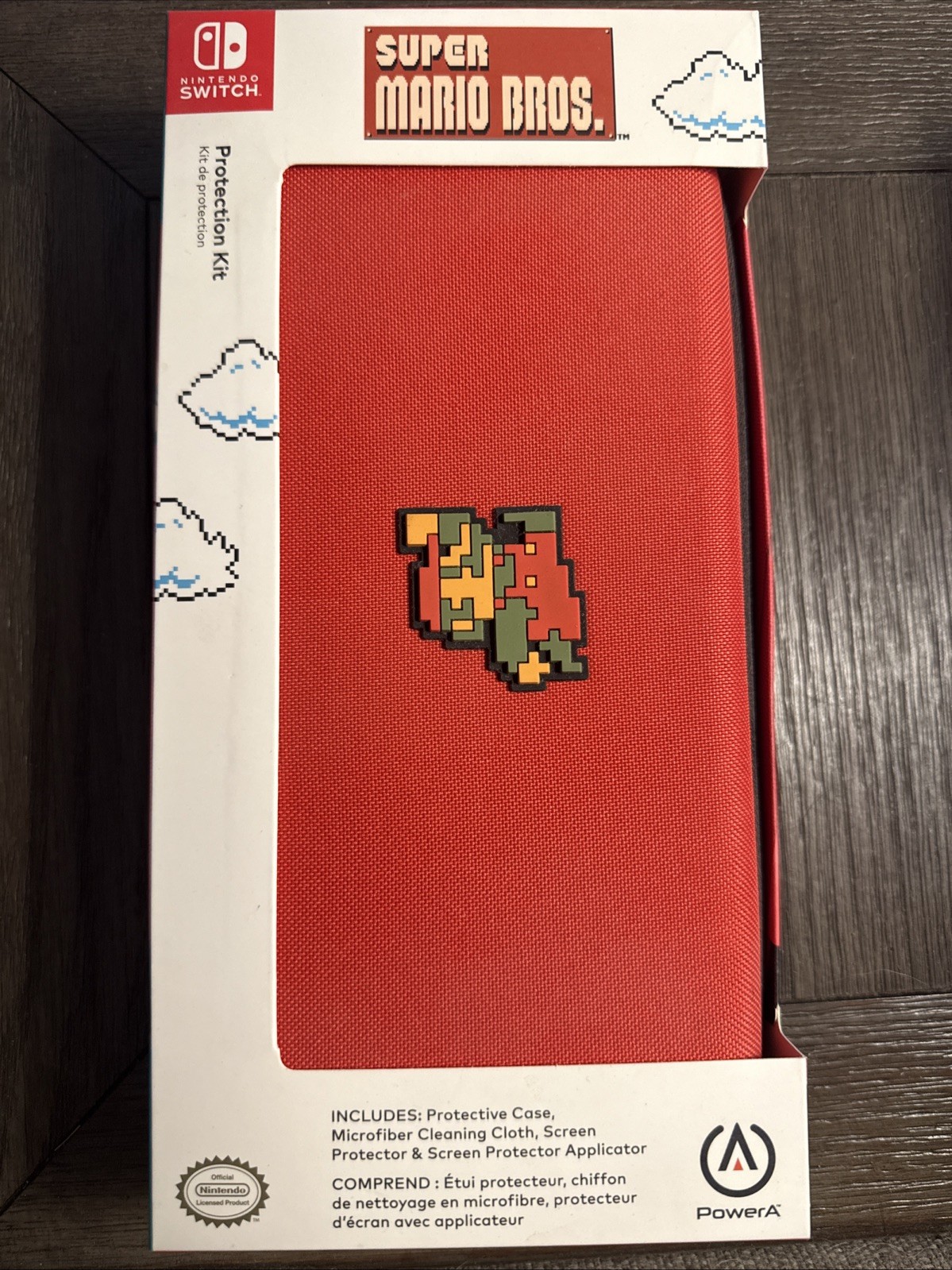 Nintendo Switch Protection Kit -Case & Screen protector -8bit Mario theme - NEW