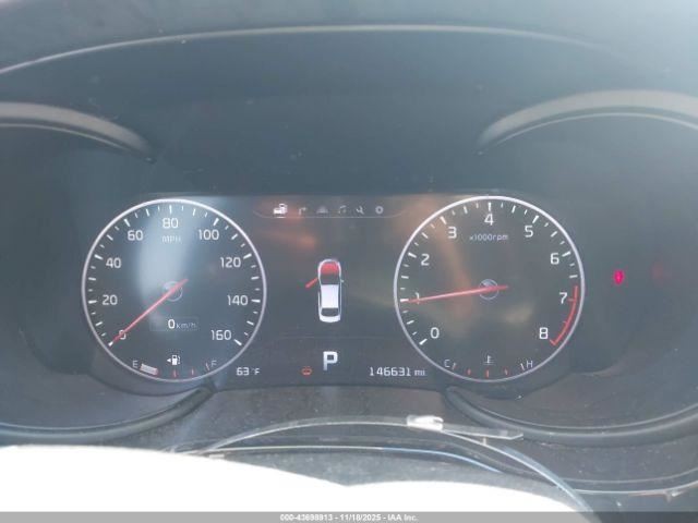 K900 2015 Glove Box 5028341