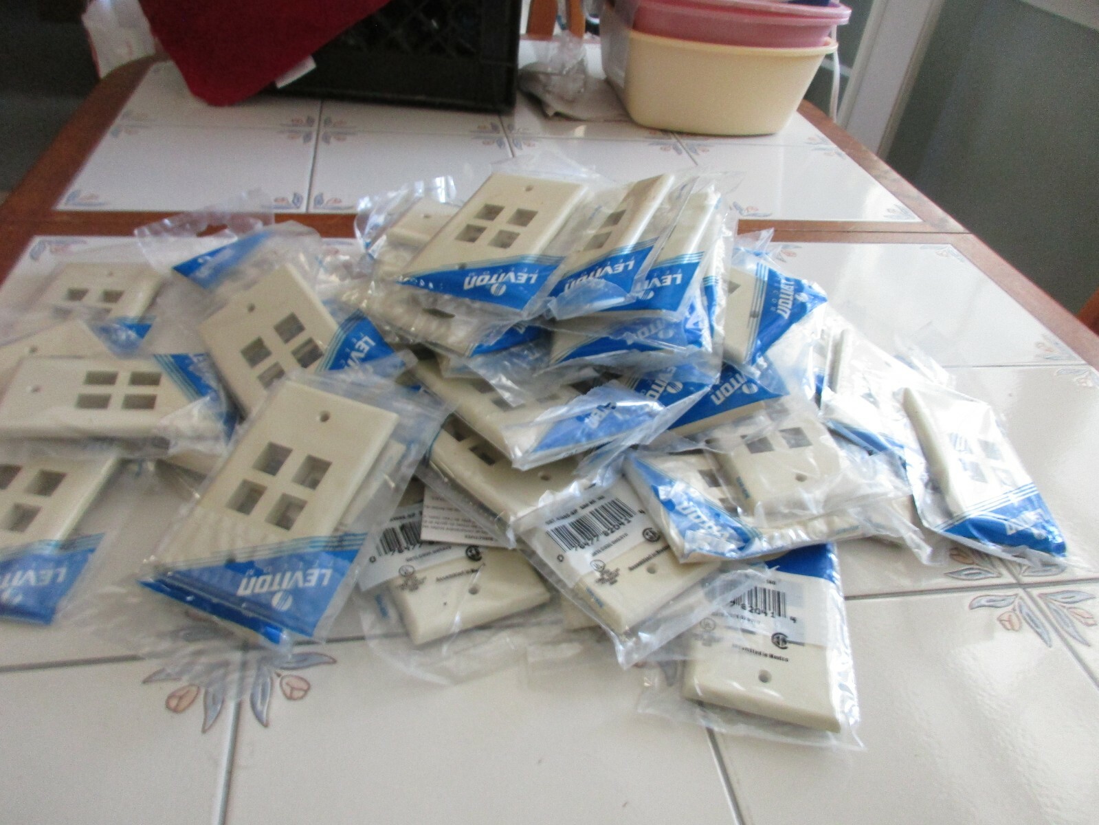 Lot of 56 Leviton Quad Ivory Almond 4 Port Faceplates Quickport Insert