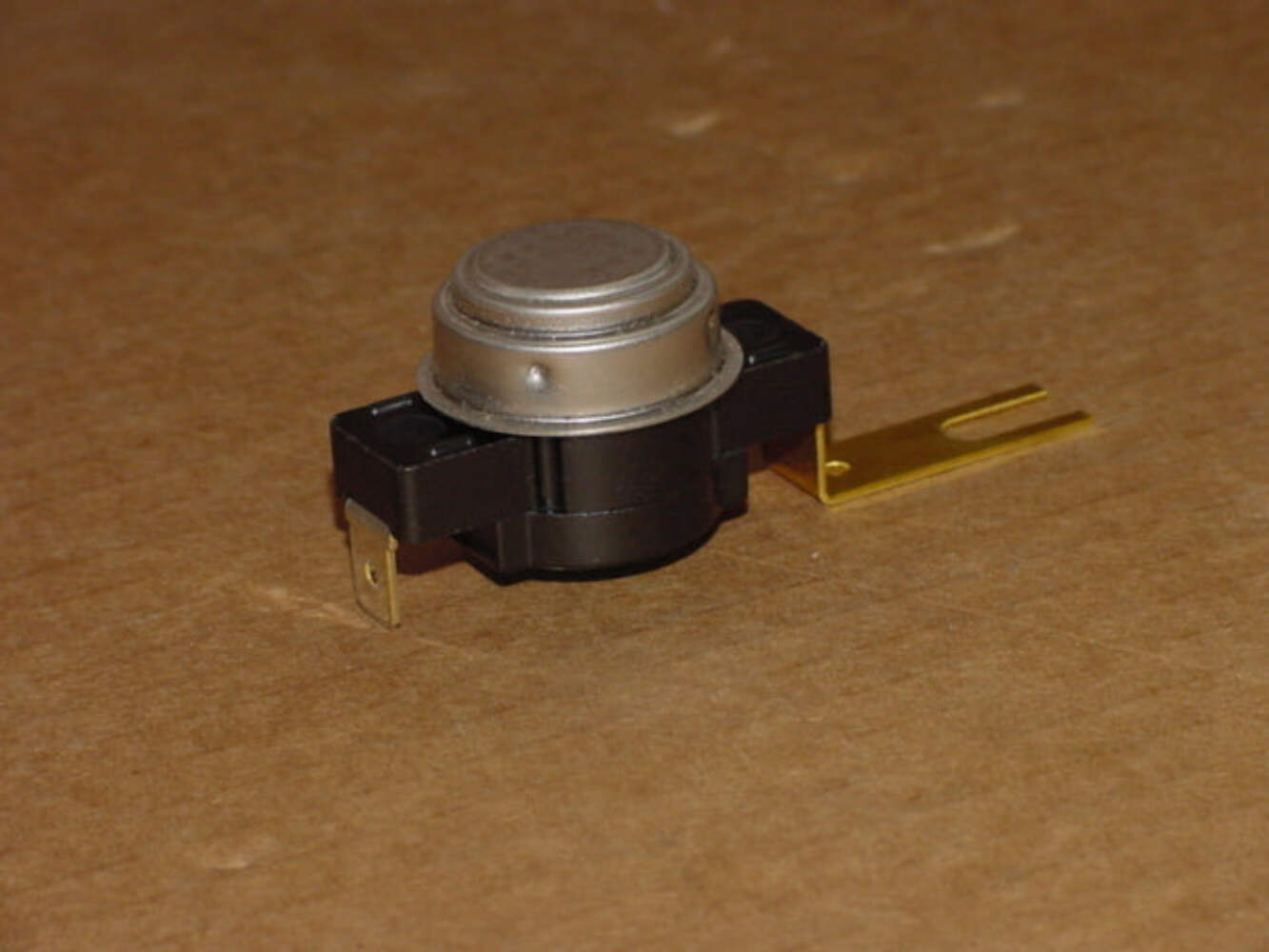 Therm-O-Disc 60FX04-311729 One Shot Limit Control; Opens at 200 Deg F  168274