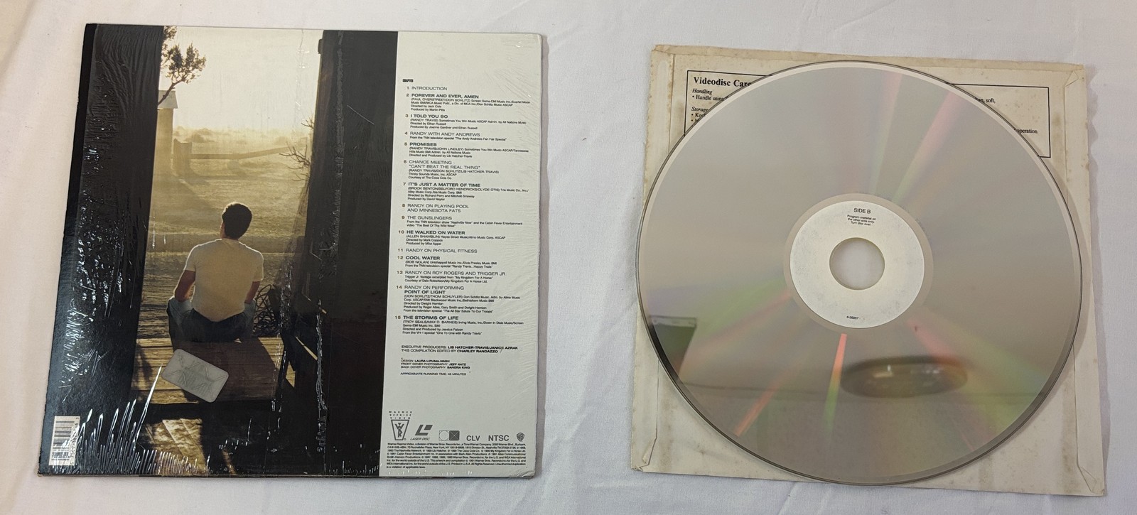 Laserdisc ~ RANDY TRAVIS Forever And Ever
