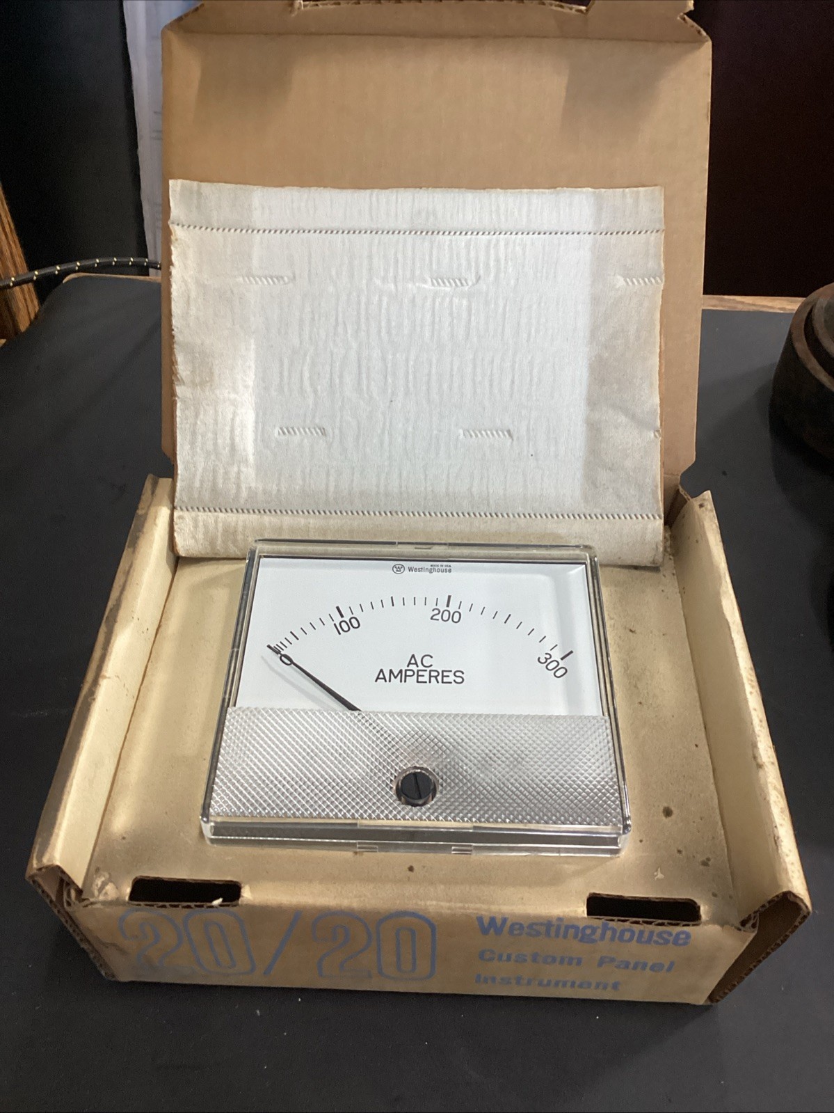 Westinghouse GA-372 (644B639A18) Analog Panel Ammeter 0-300 ACA/5A Case
