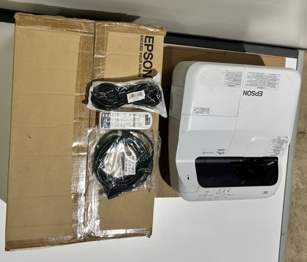 Epson PowerLite 680  XGA Ultra Short Throw Projector With Wall Mount