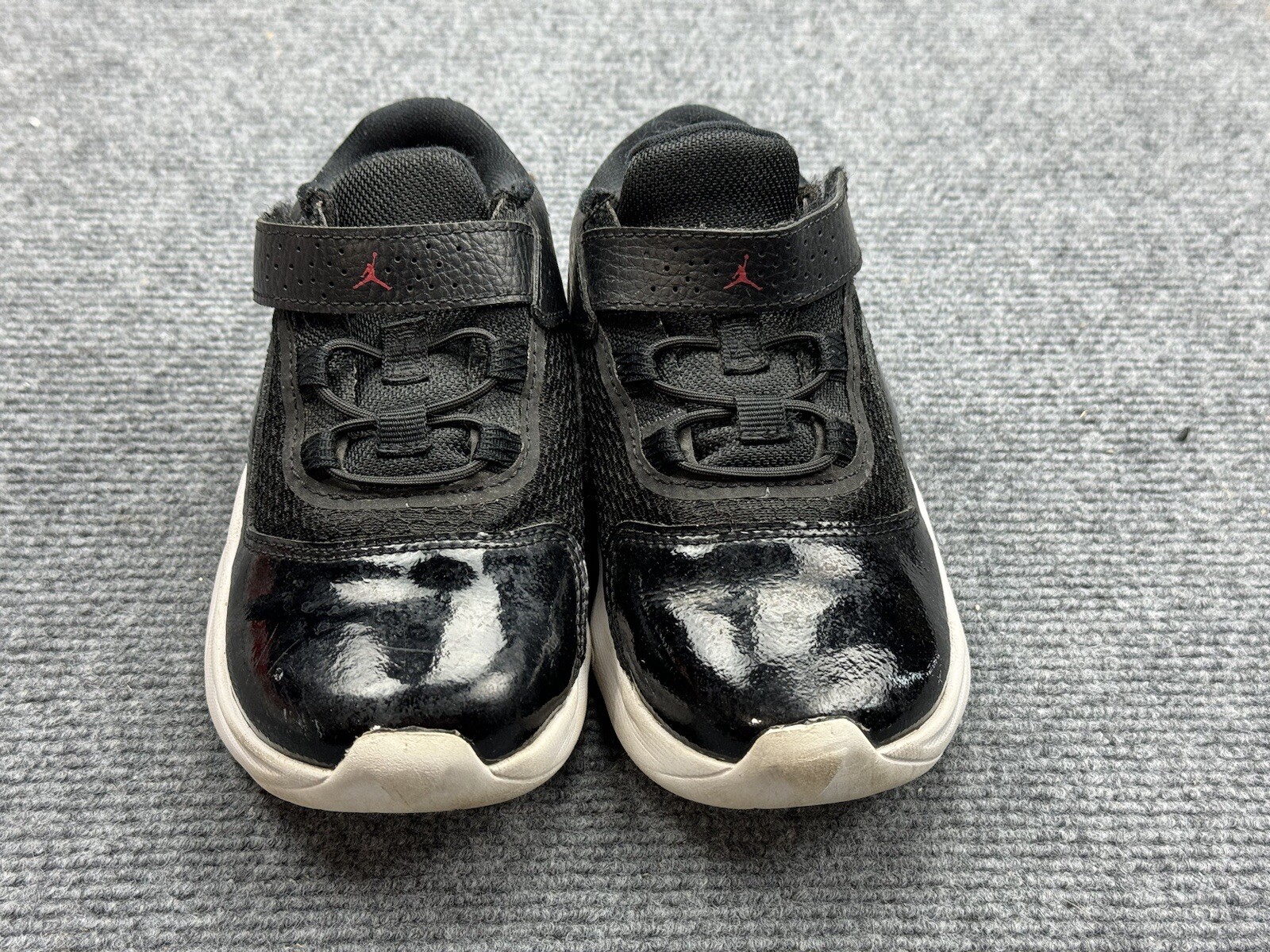 Nike Air Jorden Children’s  CMFT Low Size 10 Childrens Black CZ0906-005
