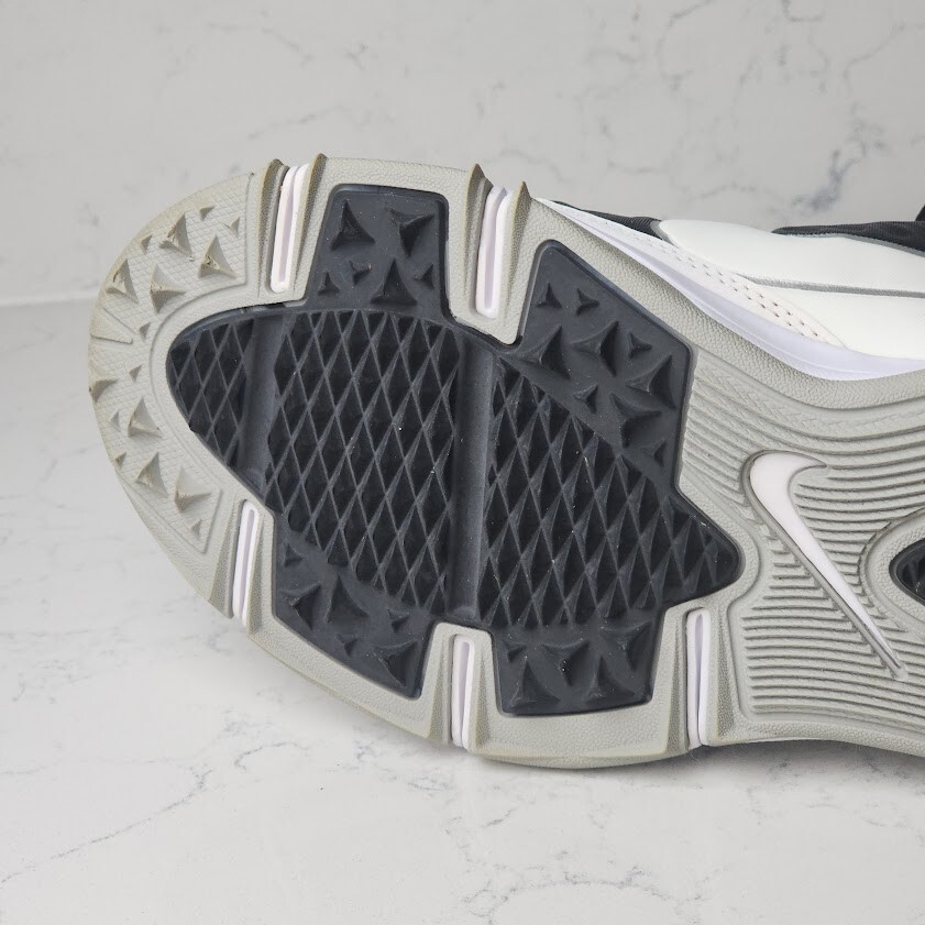 Nike Men's Explorer 2 Golf Shoes 849957-005 Size 7 Black White Metallic Silver