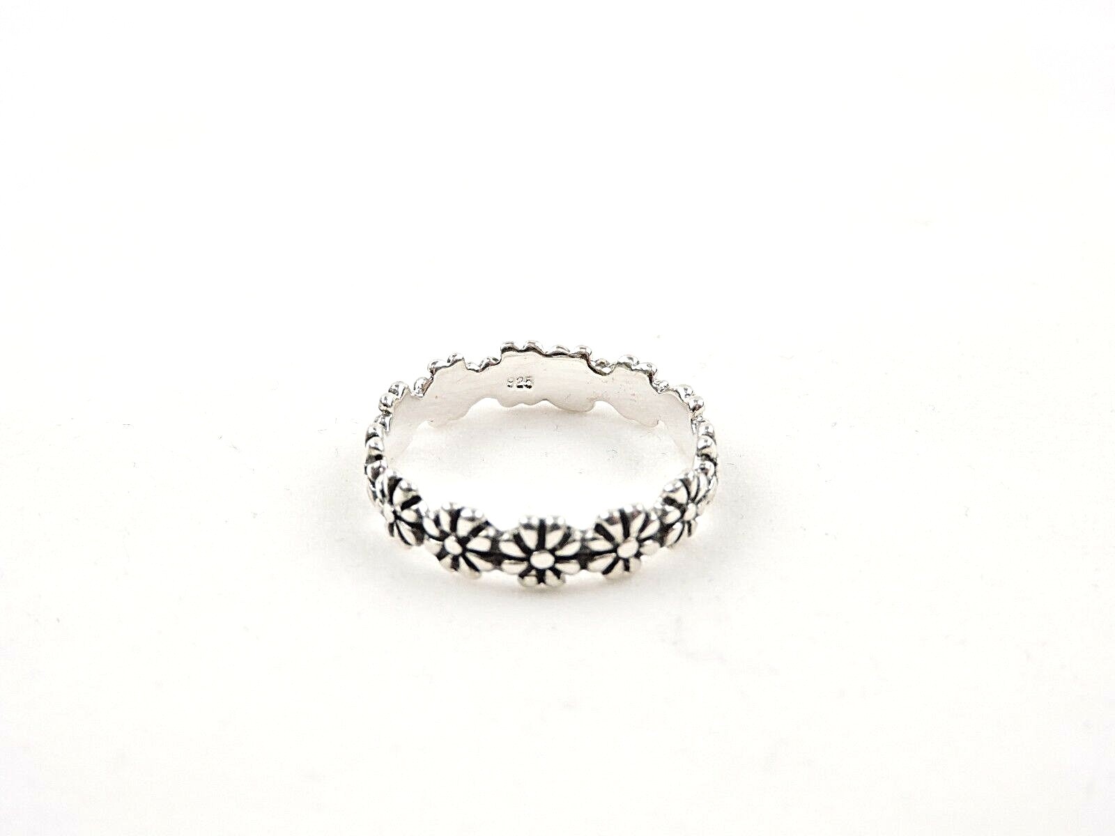 Sterling Silver Flower Band Ring - Free Gift Packaging