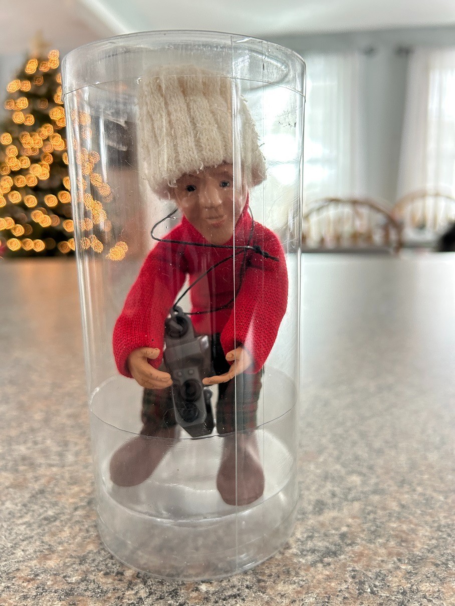 Kindles Doll Photographer with camera