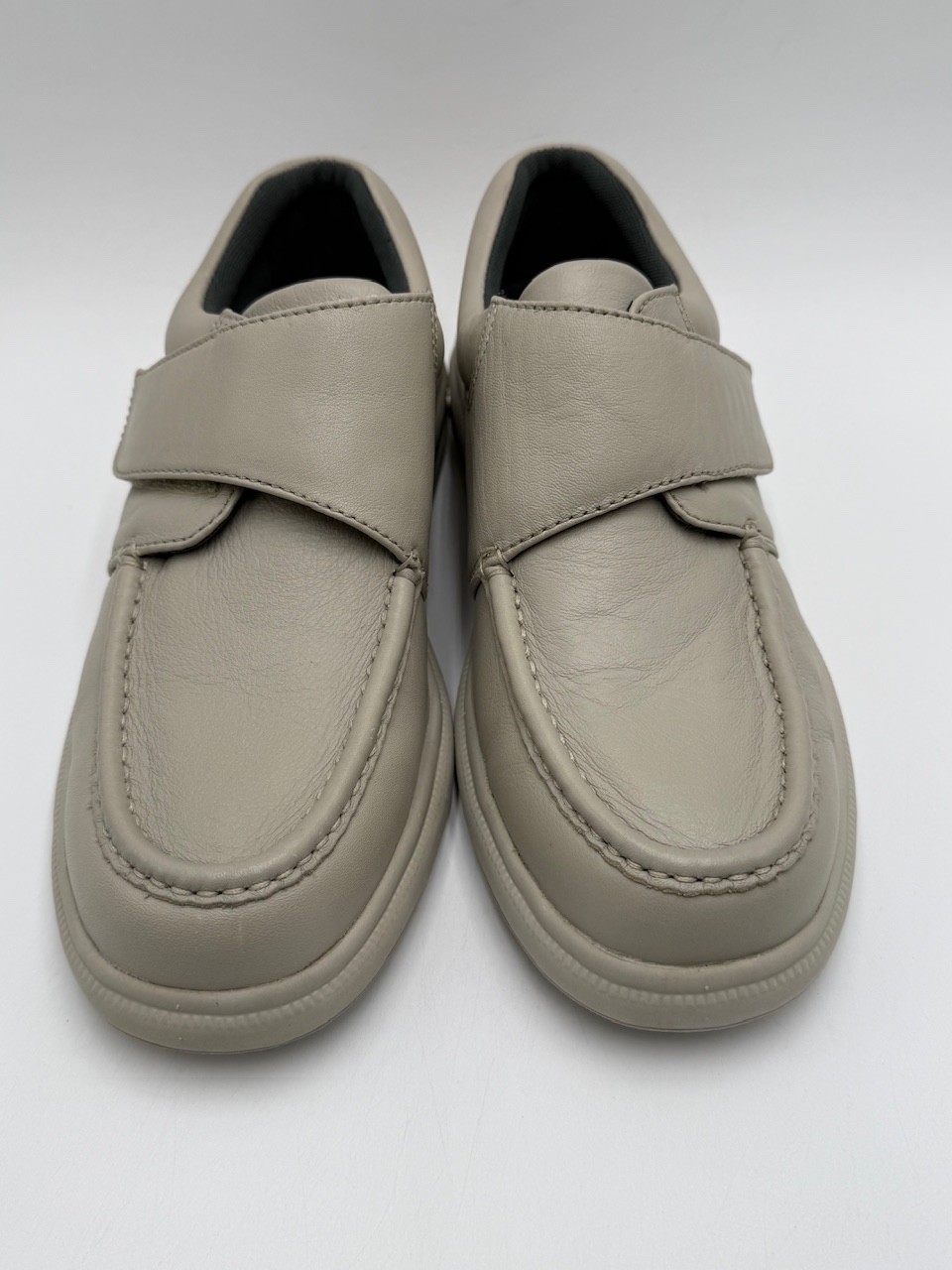 Hush Puppies H18802 GIL Men's NEW Running Sneaker White Multiple Sizes