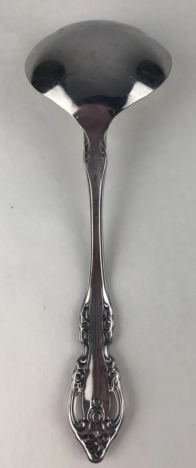 Oneida Community Brahms Stainless Serving Piece Ladle 7 7/8"