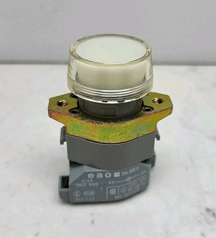 Eao 704.000.7X Indicator 29mm Clear Translucent Cap No Led 380V 2.4W Max New