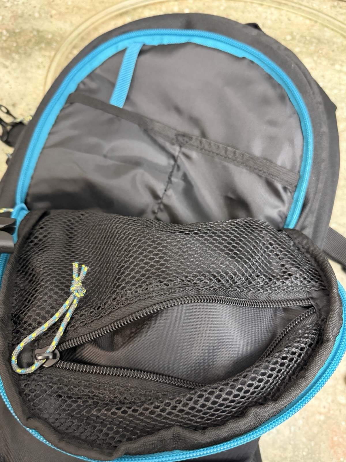 Sierra Designs 2L Hydration Reservoir Water Pack
