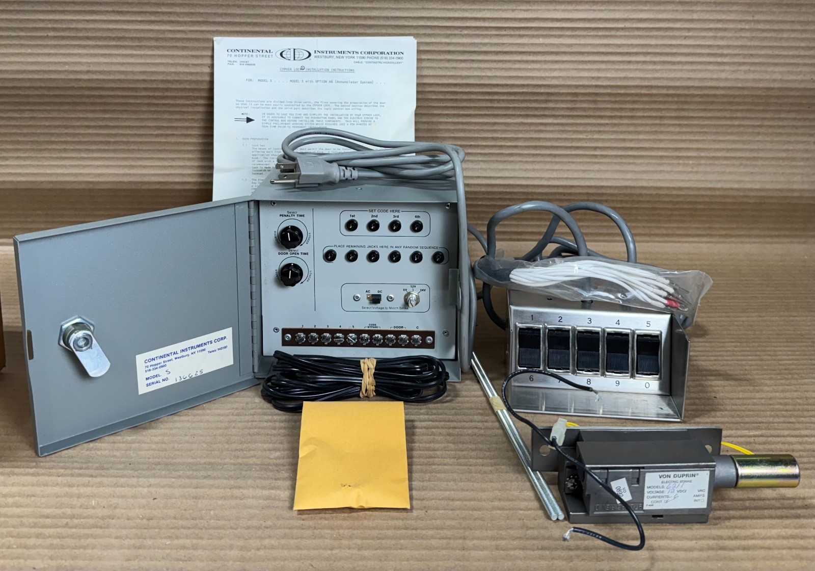 NEW CYPHER® LOCK ELECTRONIC PUSH BUTTON ACCESS CONTROL SYSTEM W/LOGIC CONTROLLER
