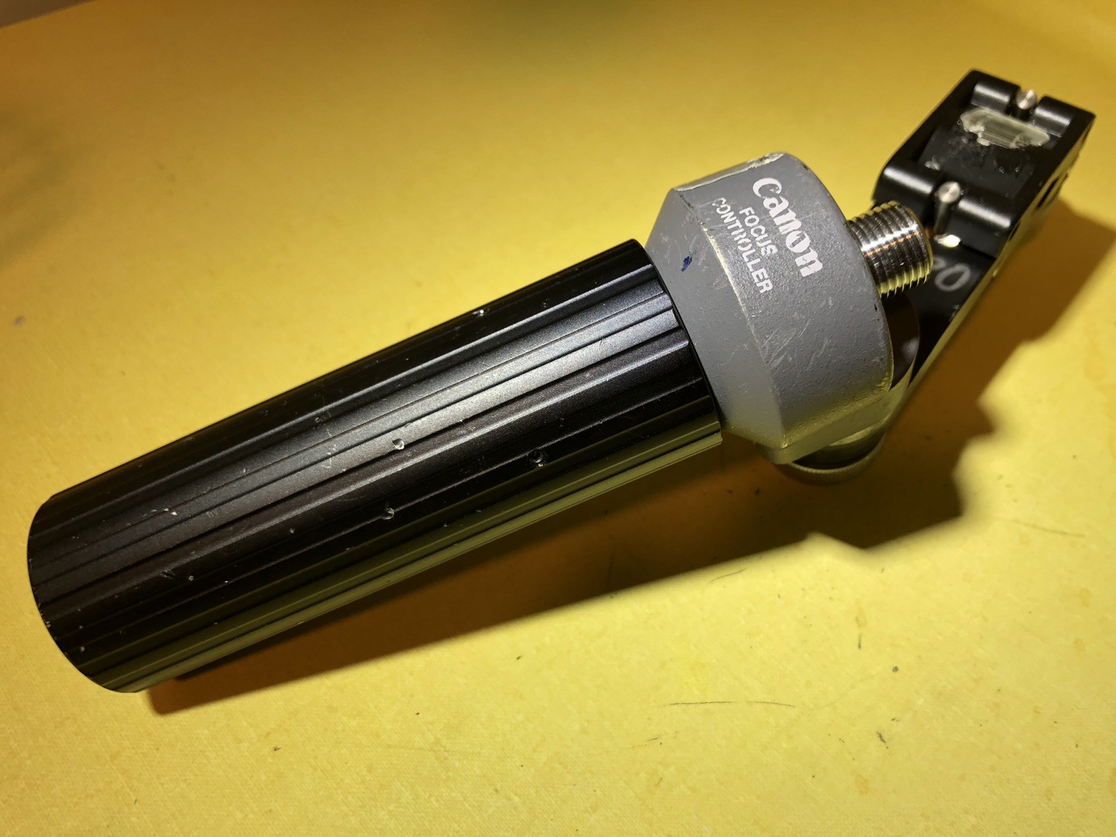 CANON FFC-200 FOCUS CONTROL & CR-10 CLAMPER