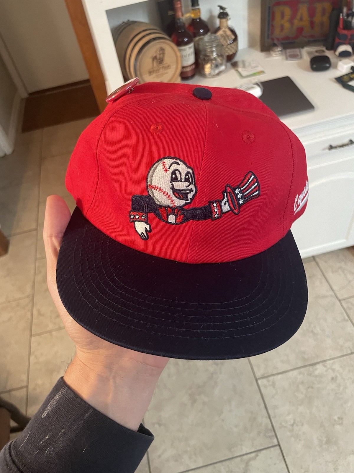 Springfield Capitals Lucky Horseshoes Hat Official League Leather Strap & Button