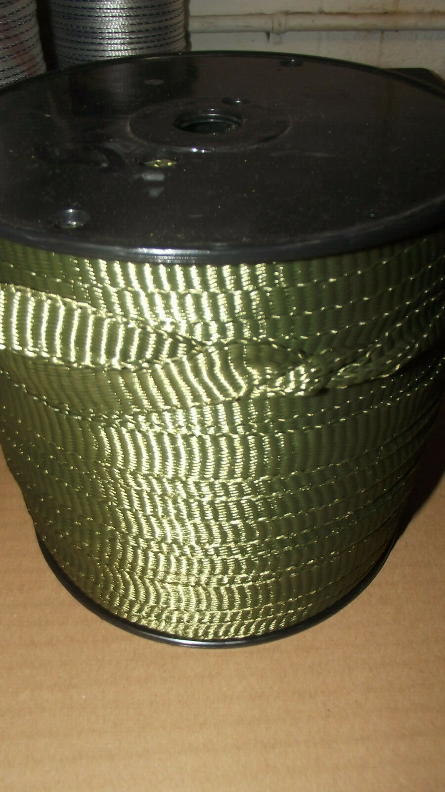 5/8" x 500'  1800# tensile polyester pull tape, mule tape, webbing, Green, USA