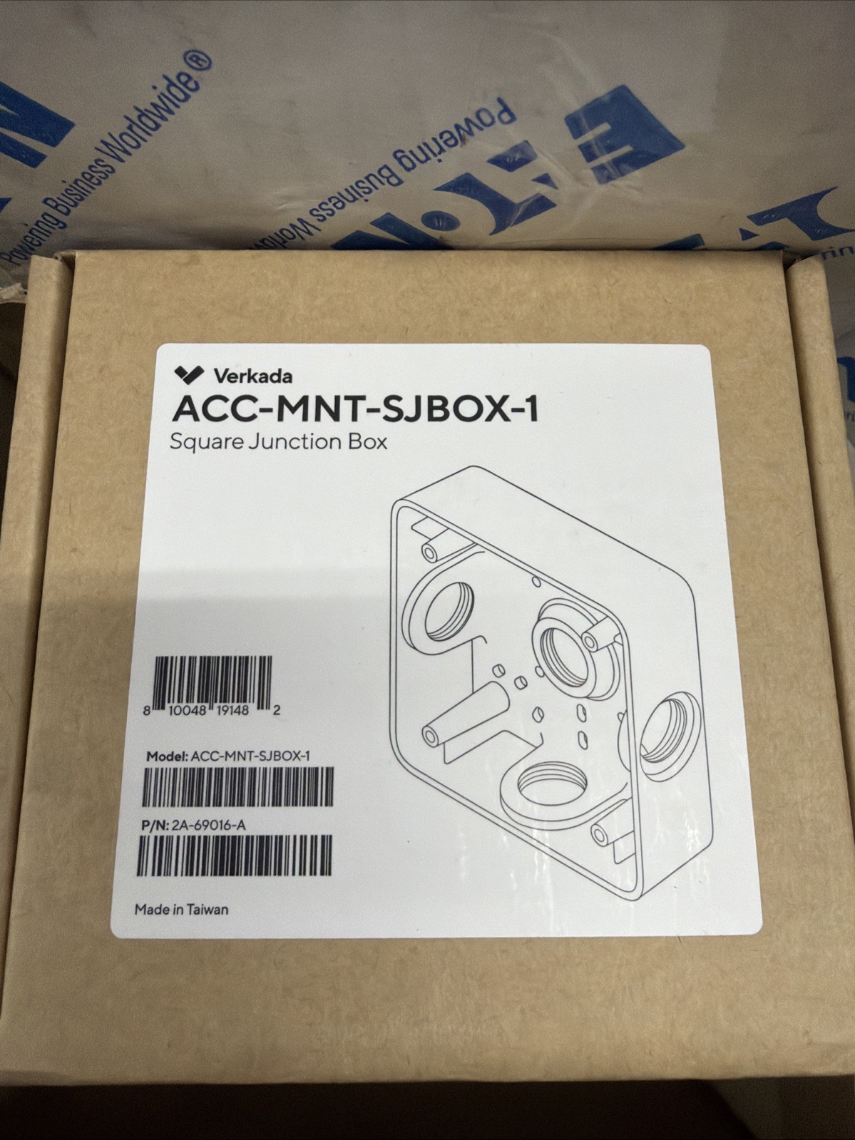 Verkada ACC-MNT-SJBOX-1 Square Junction Box Mount Bullet & Mini Series Cameras