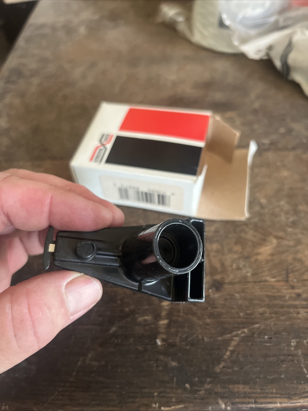NOS BorgWarner D219P - Distributor Rotor