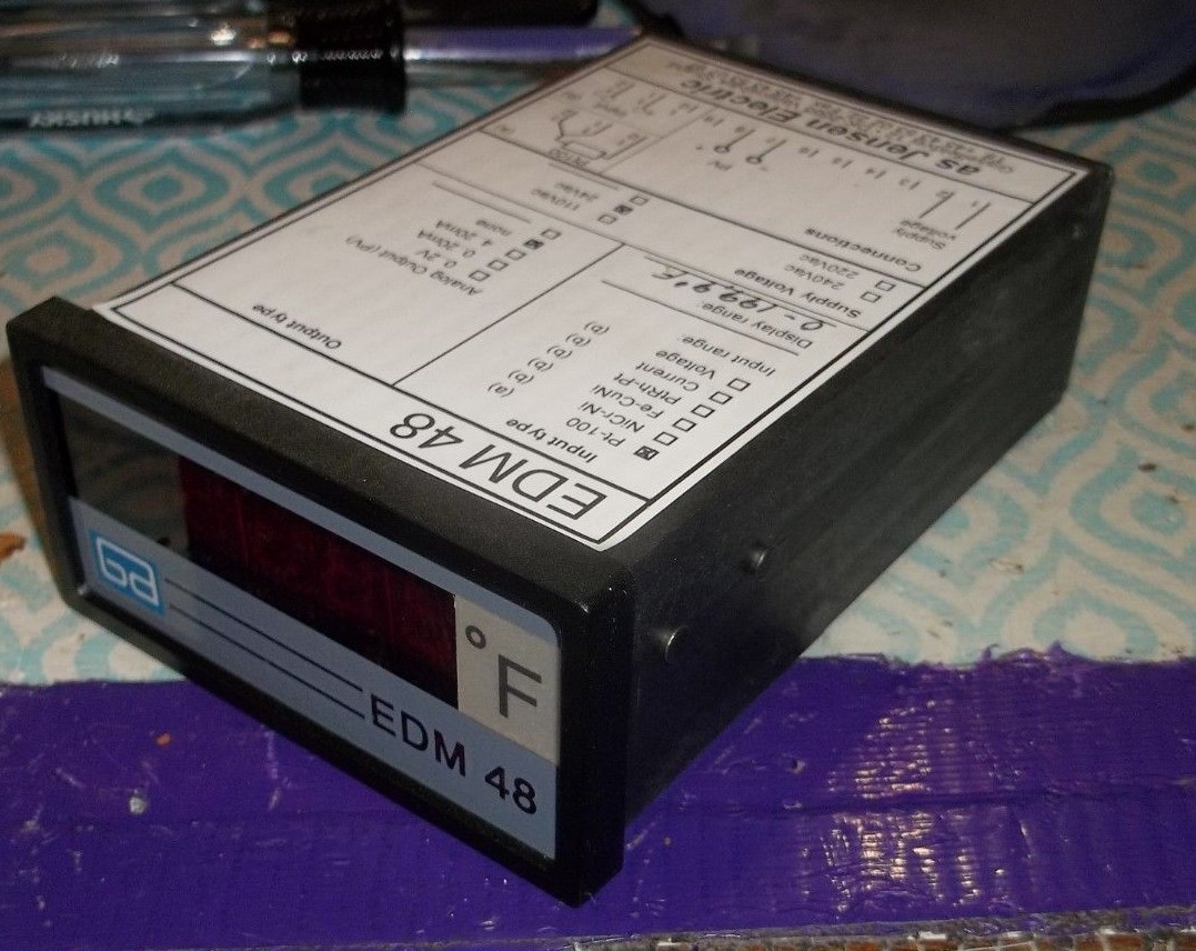 AS JENSEN ELECTRIC EDM48 PT-100 0-199.9F DIGITAL METER TEMPERATURE (WL54-1)