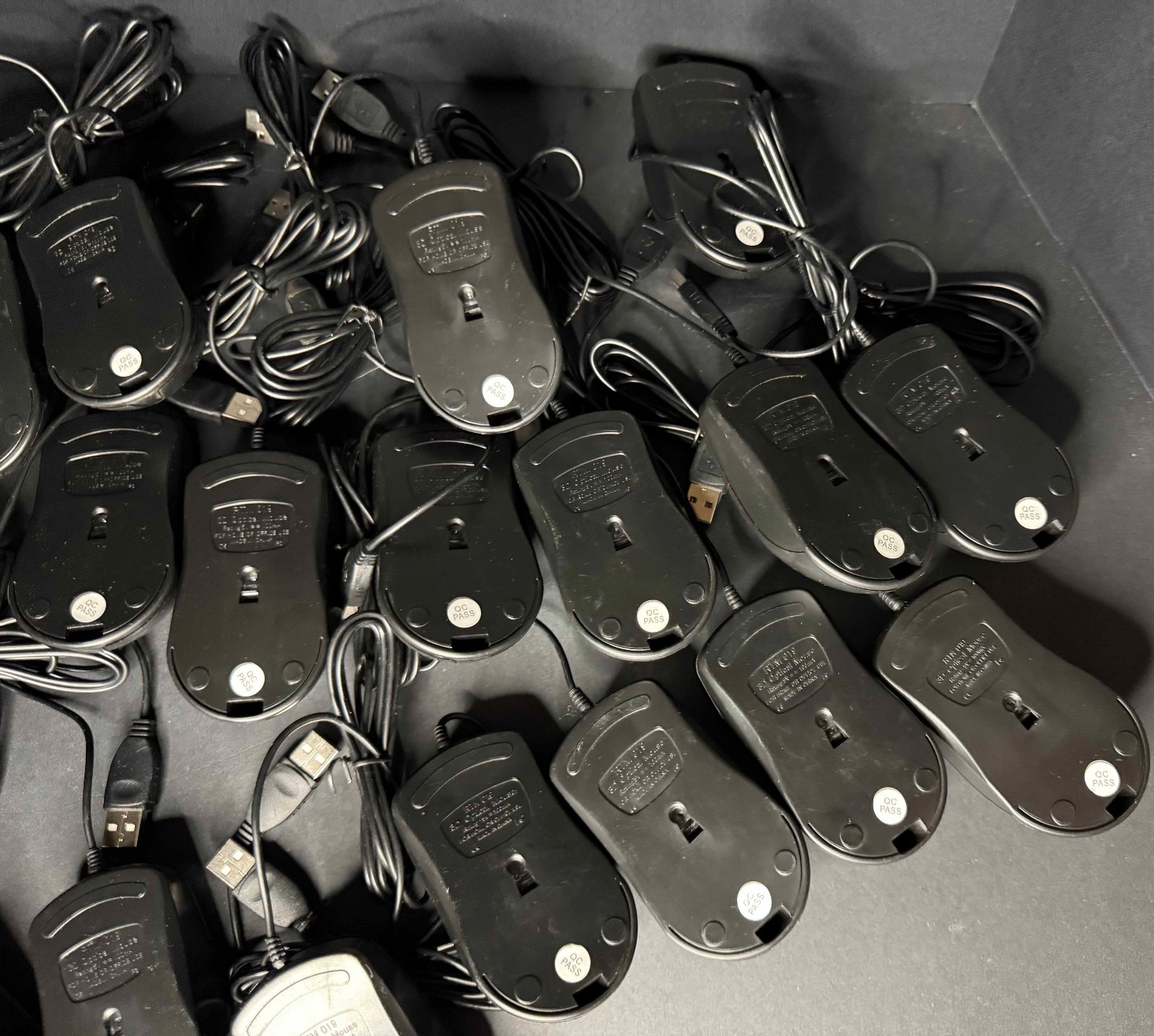 Mixed Lot of 25 Optical Mouse USB Scroll Wheel Mouse