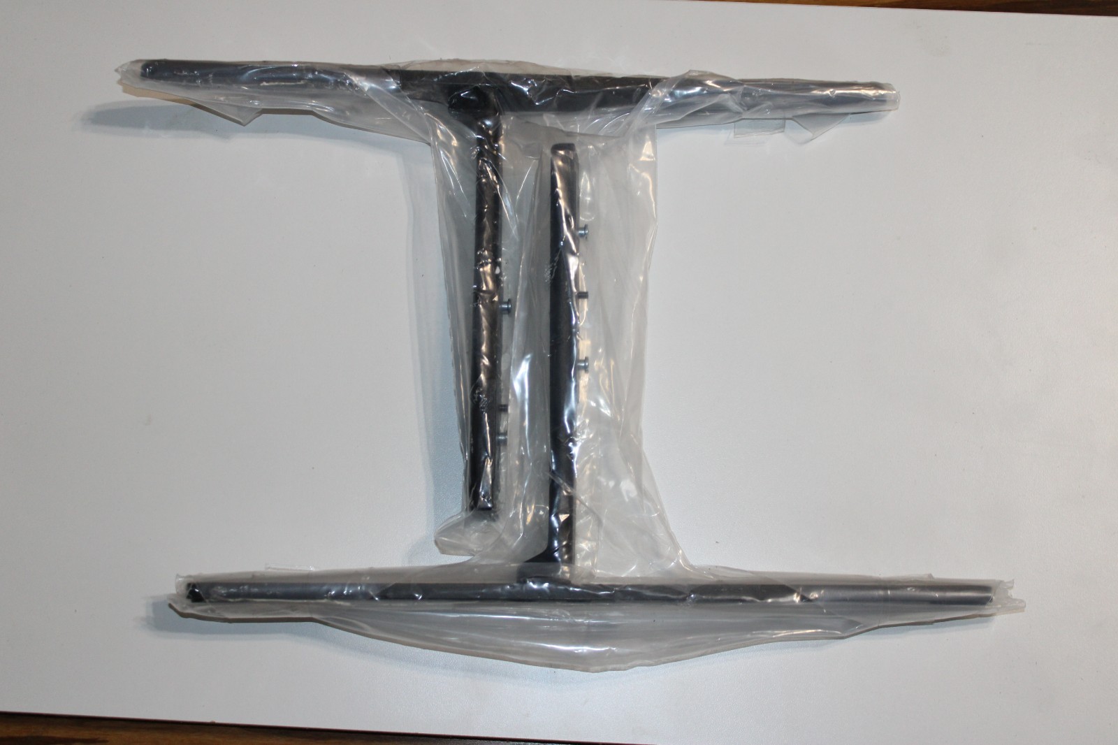 Sony K-65XR90 TV Legs SB1: 505496201, SB2: 505496301